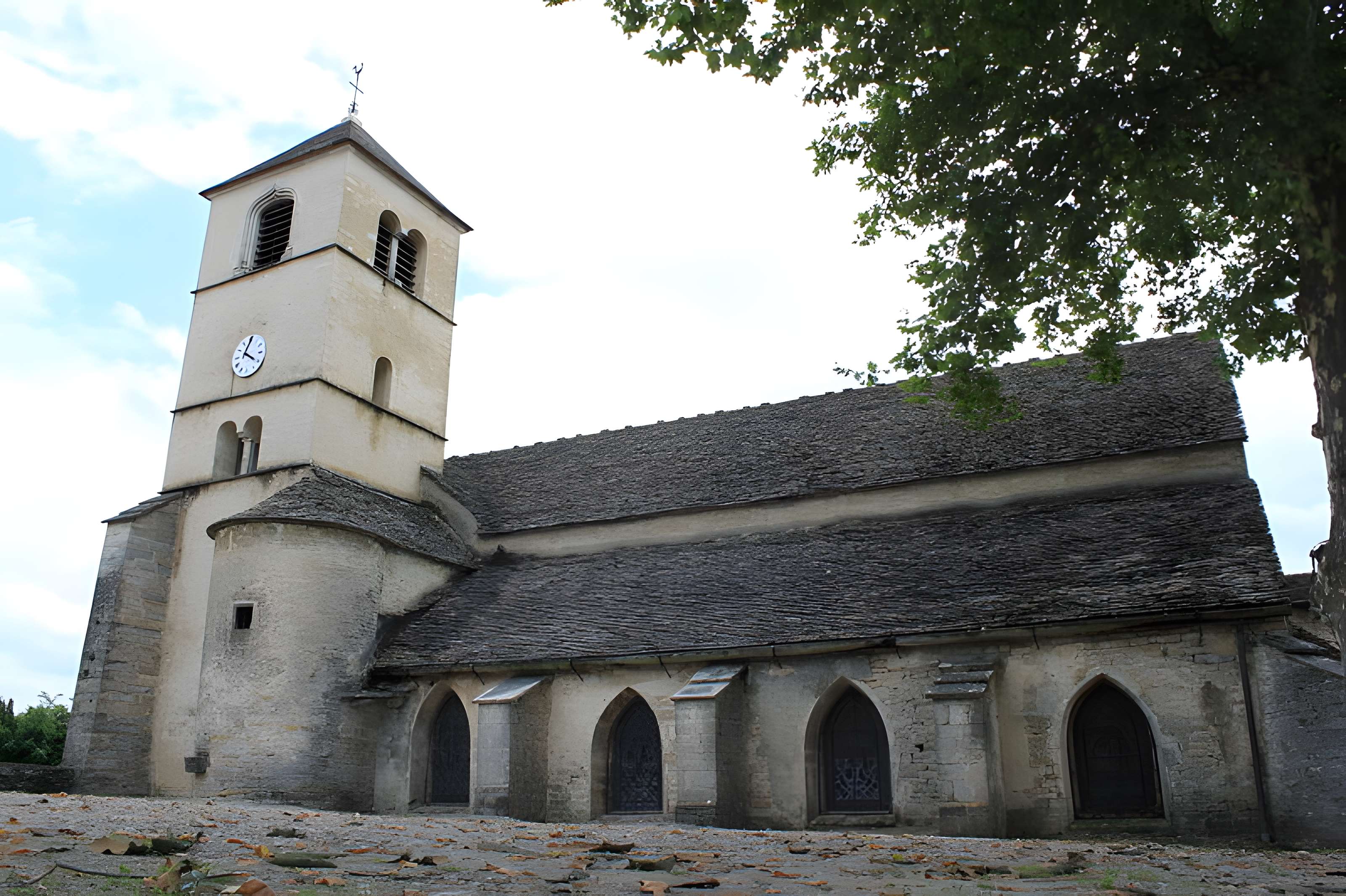 Église Saint-Pierre de Château-Chalon