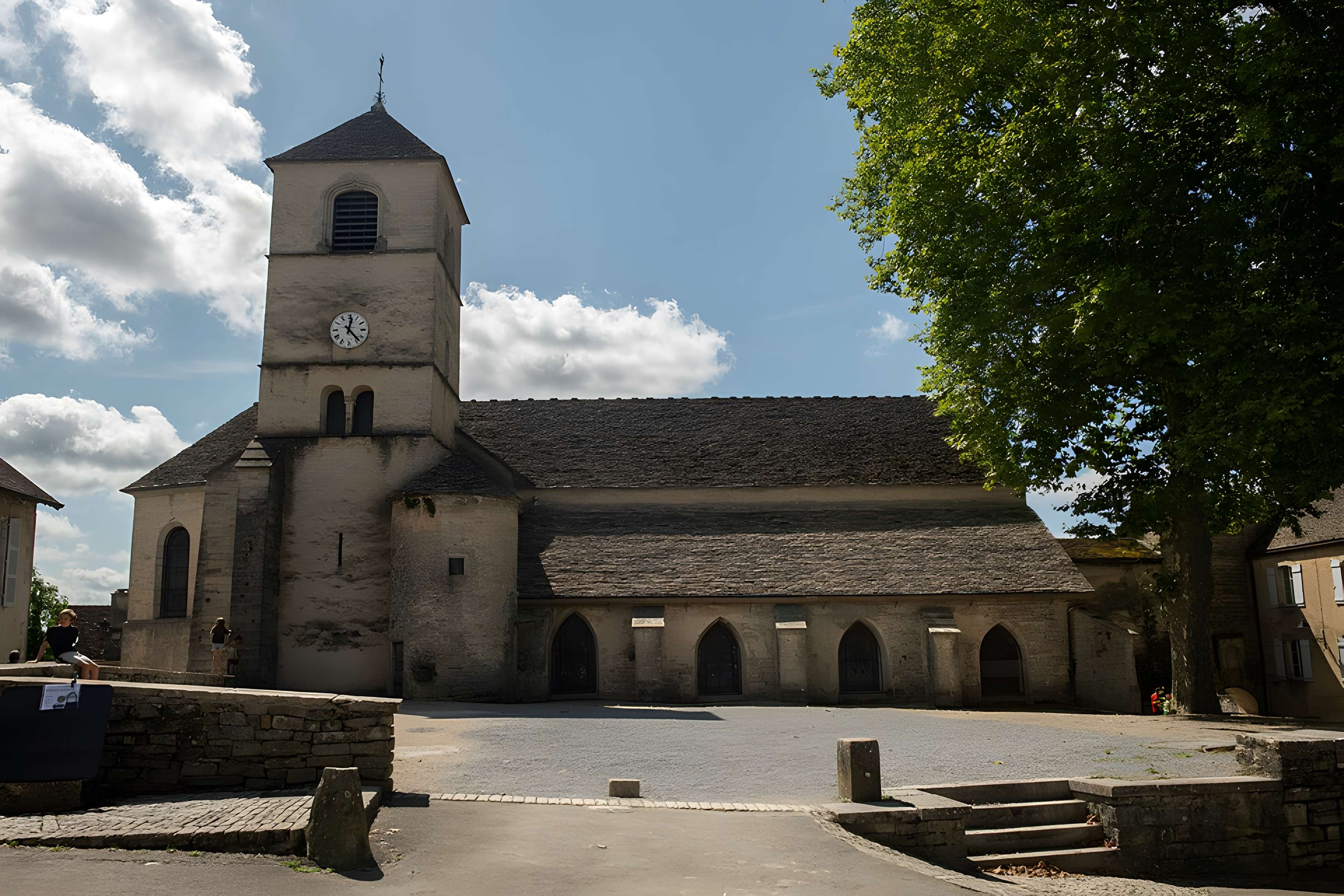 Église Saint-Pierre de Château-Chalon