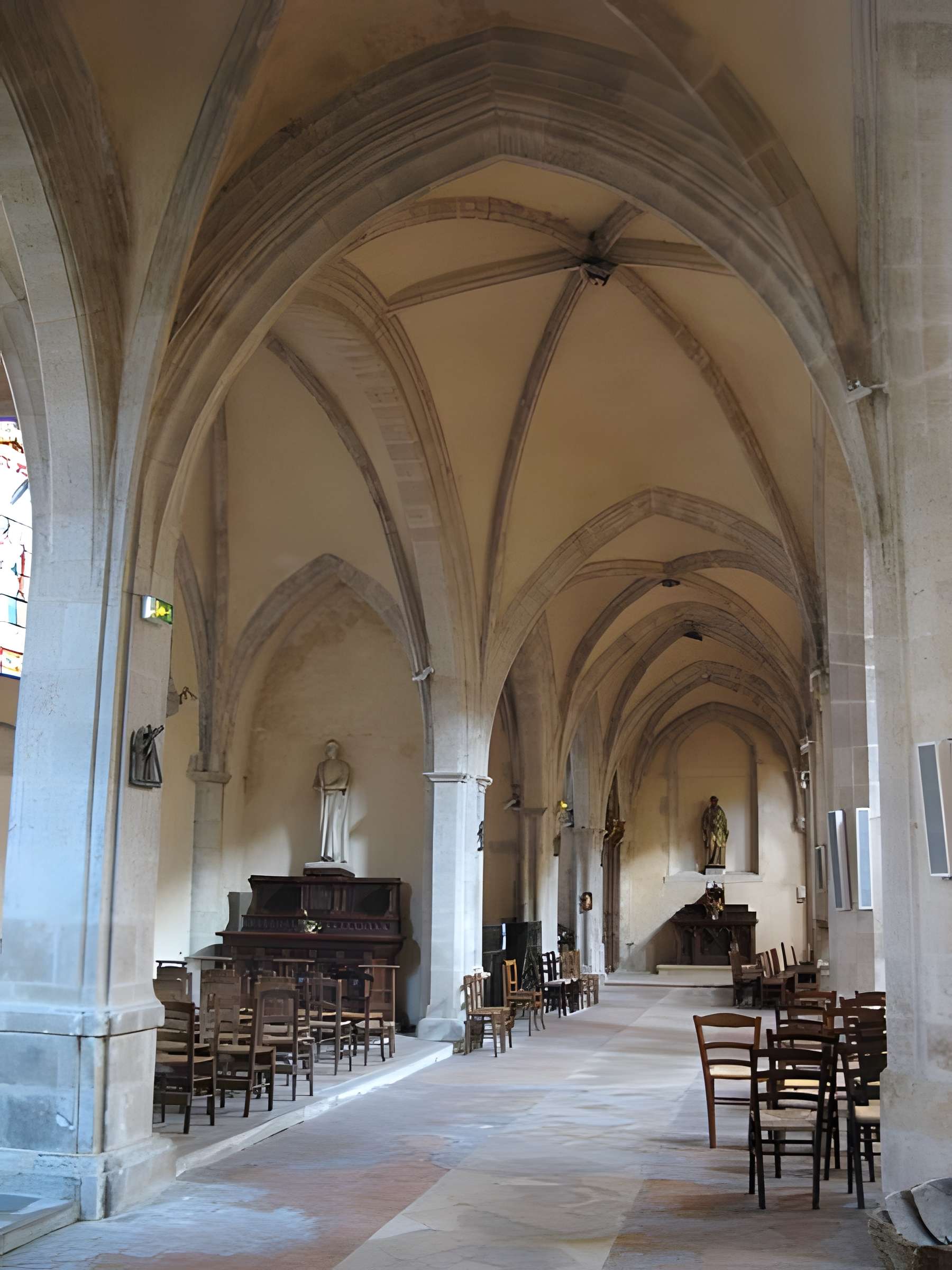 Église Saint-Pierre de Châtillon-Coligny