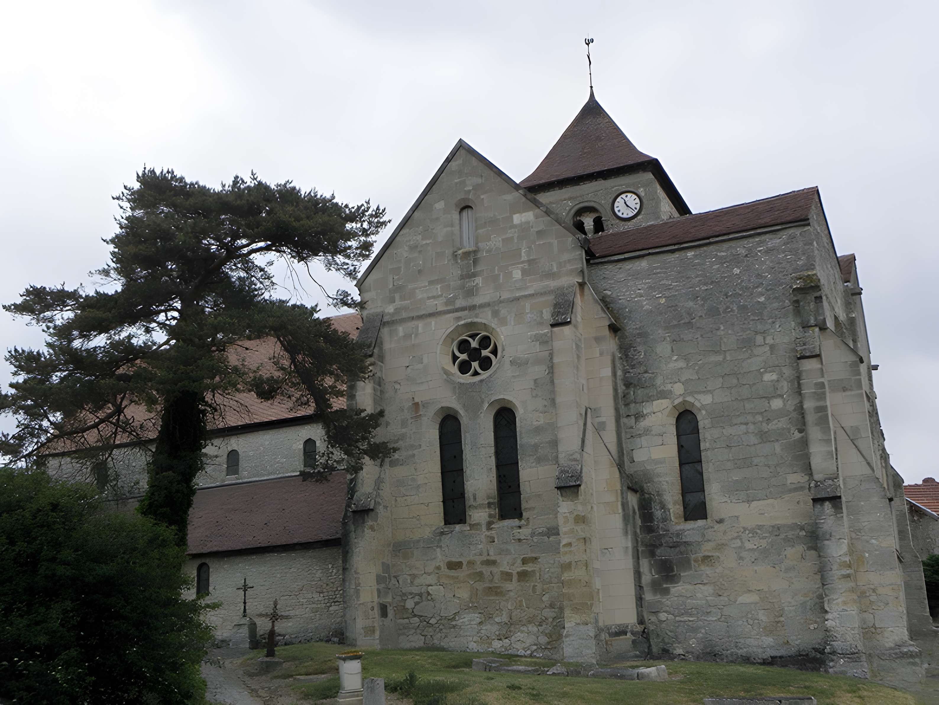 Église Saint-Pierre de Crugny