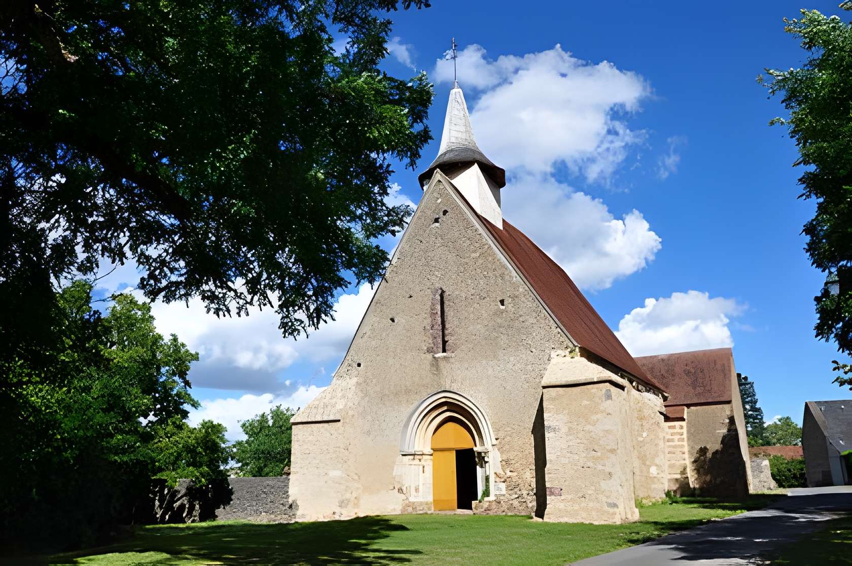 Église Saint-Pierre de Dampierre 