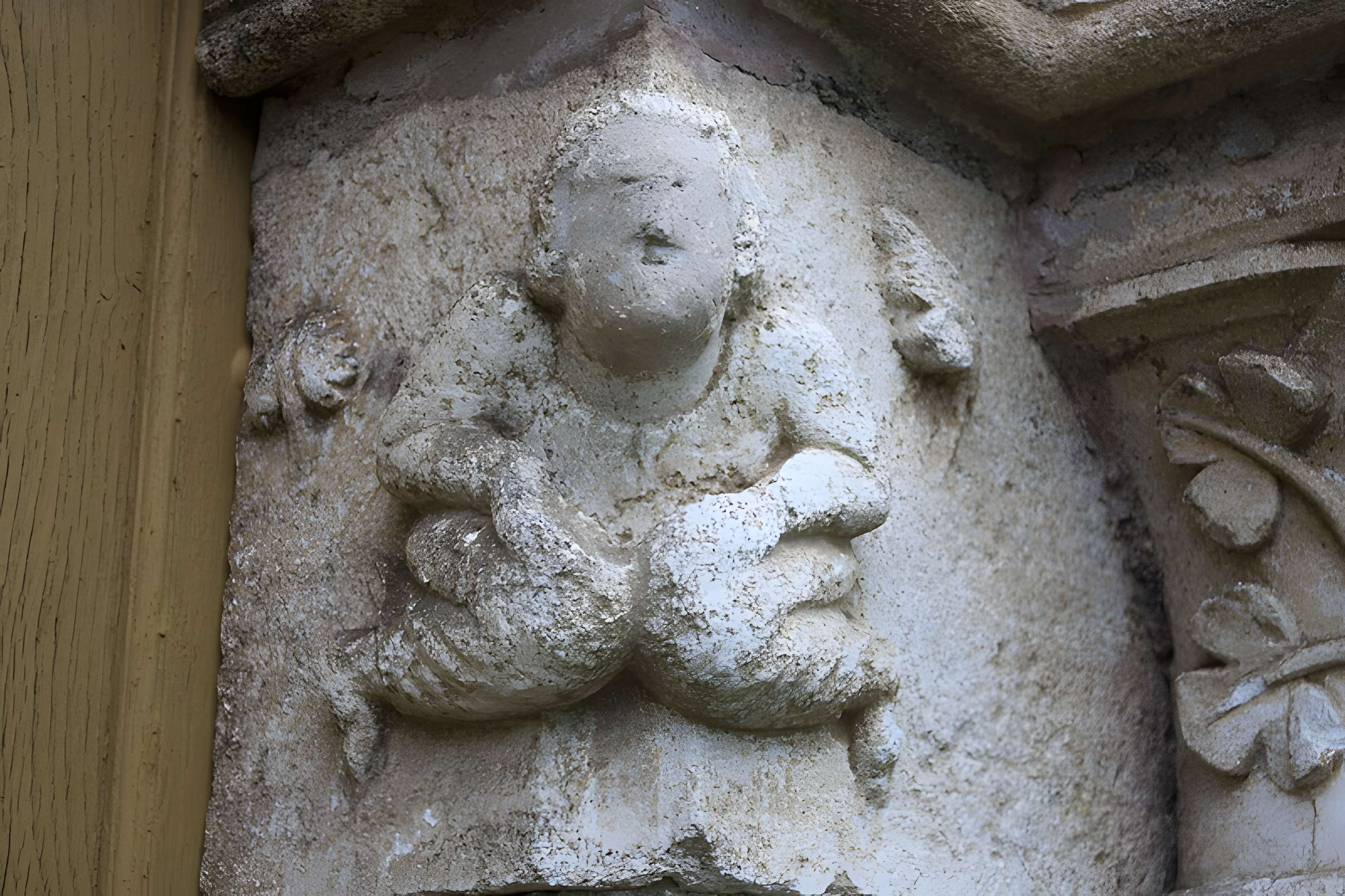 Église Saint-Pierre de Dampierre