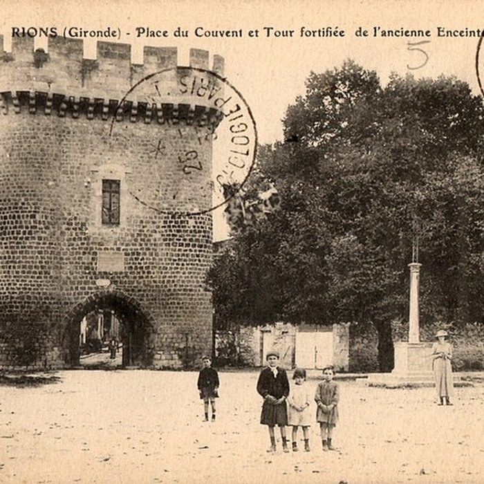 Photo de Enceinte de Rions