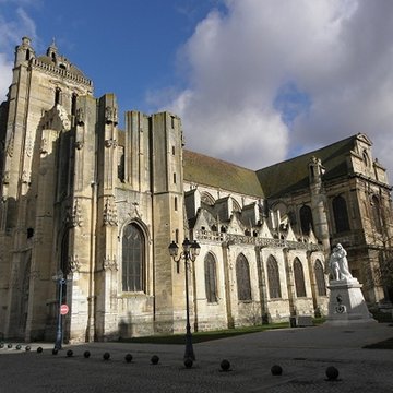 Église Saint-Pierre de Dreux
