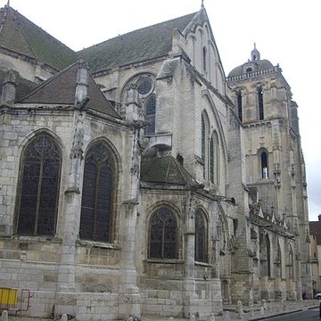 Église Saint-Pierre de Dreux