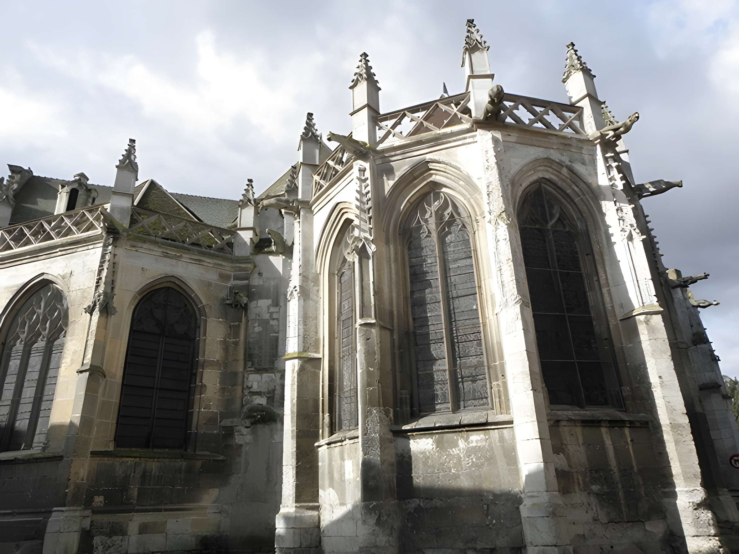 Église Saint-Pierre de Dreux