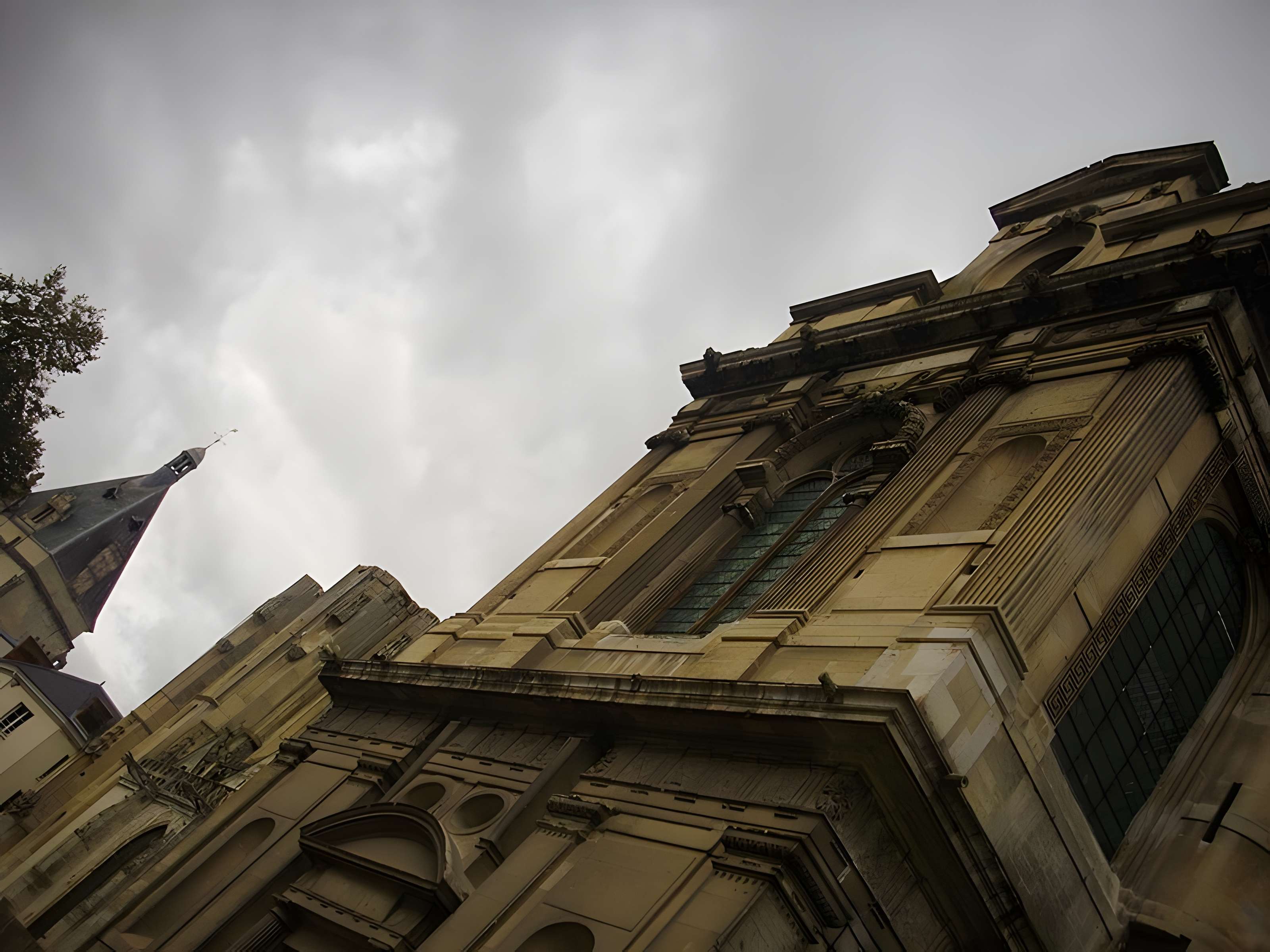 Église Saint-Pierre de Dreux