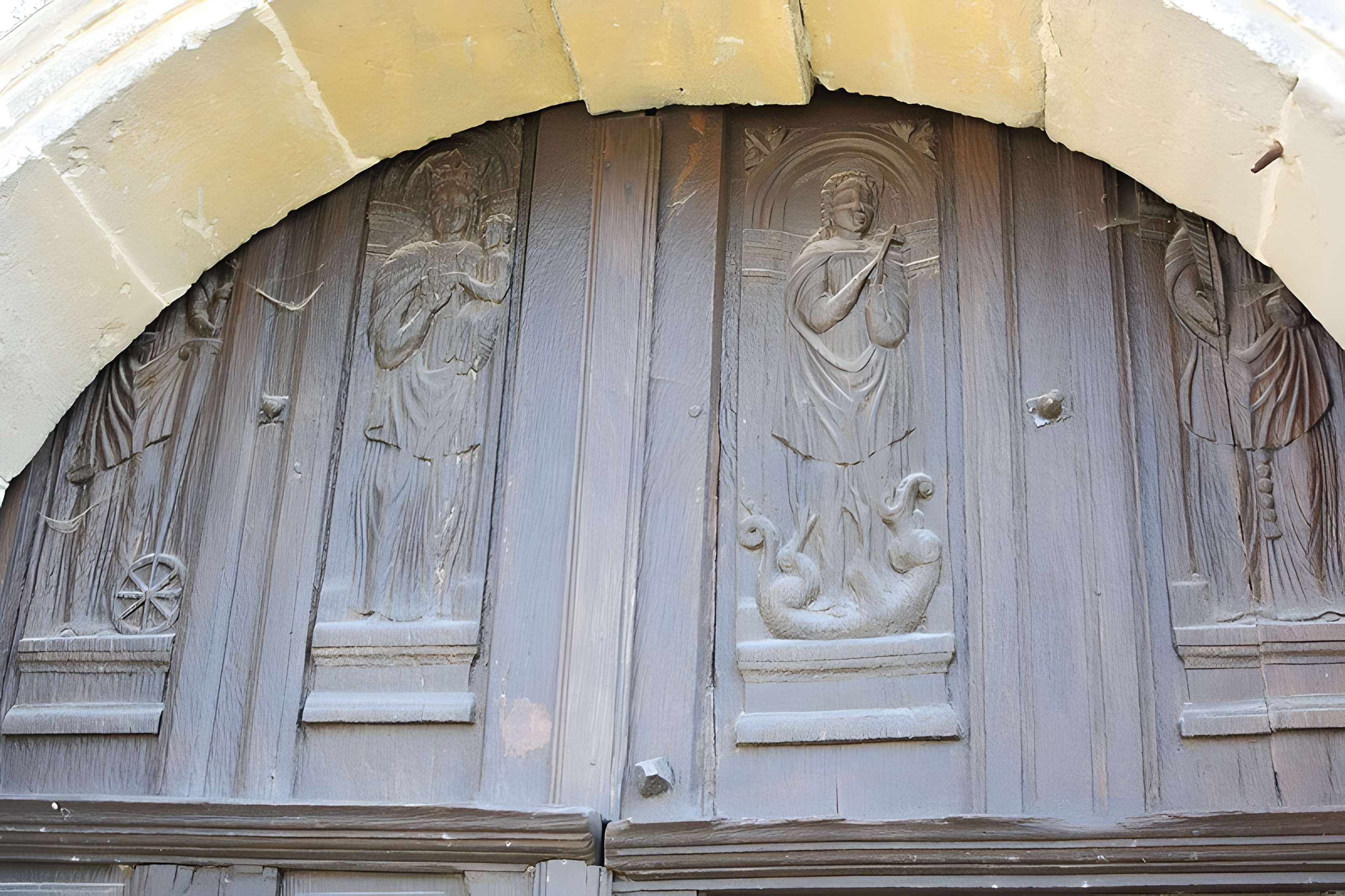 Église Saint-Pierre de Genainville