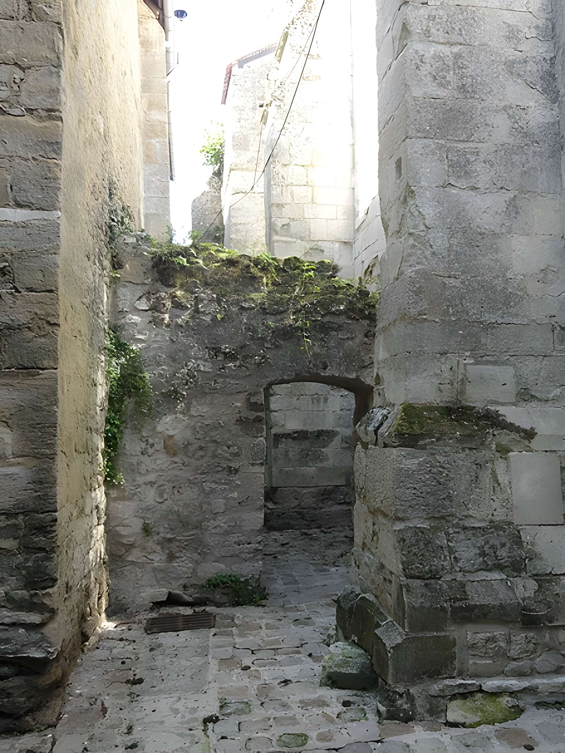 Église Saint-Pierre de Genainville