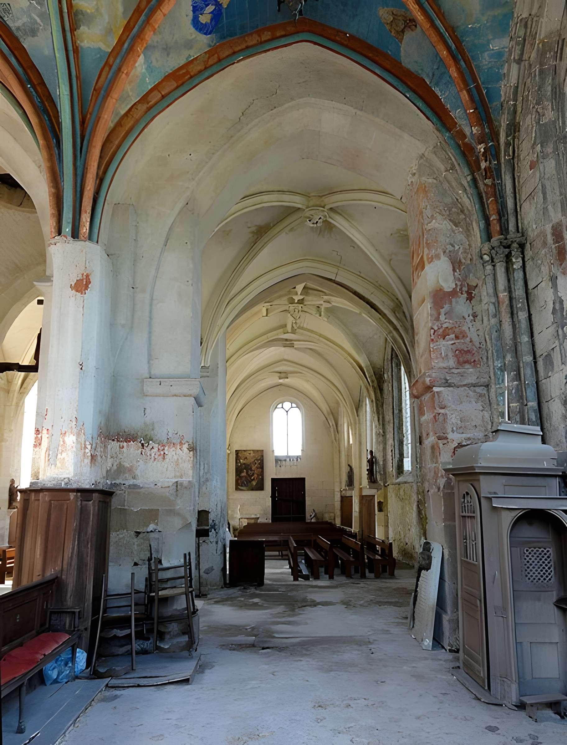 Église Saint-Pierre de Genainville