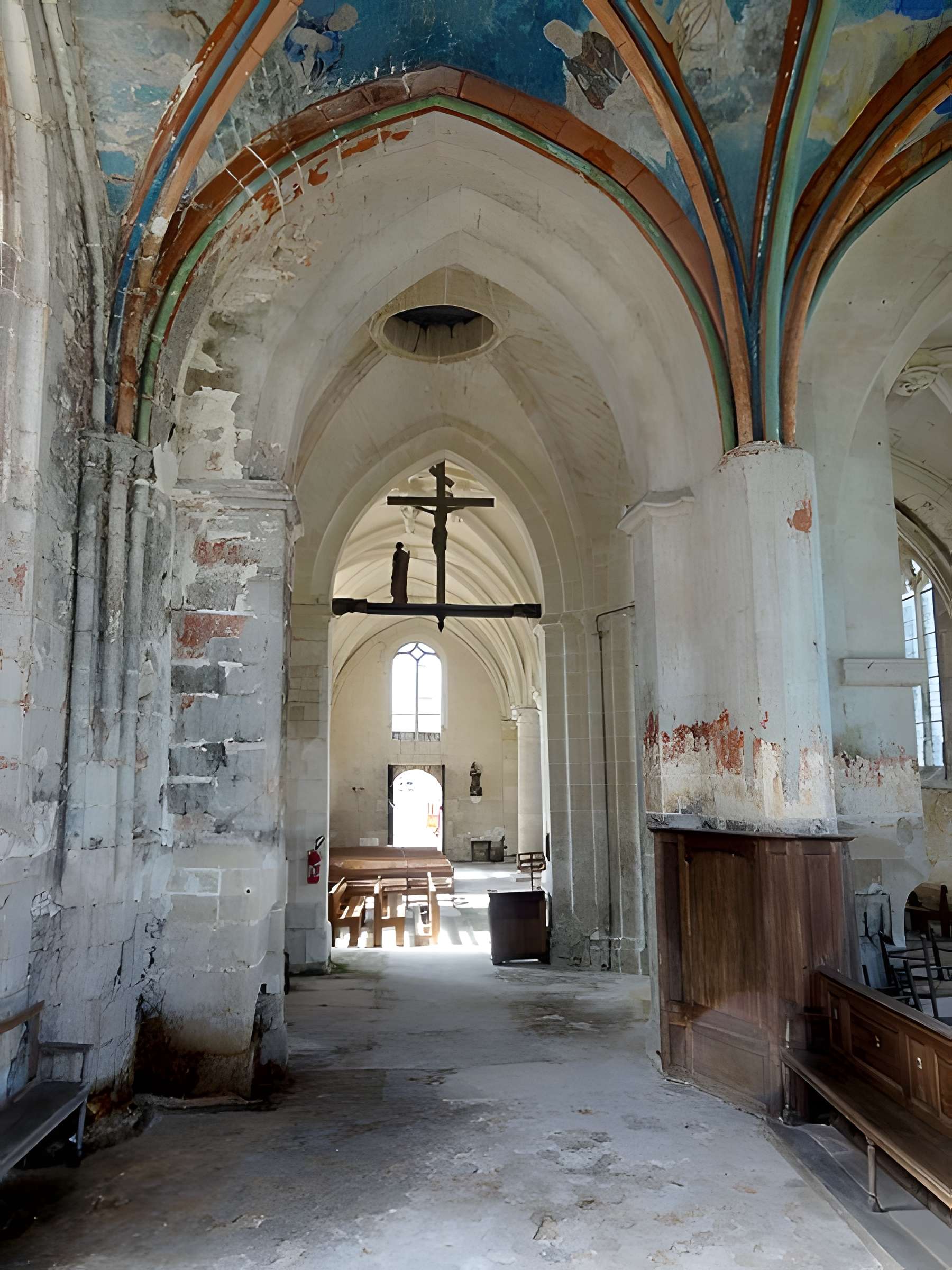 Église Saint-Pierre de Genainville