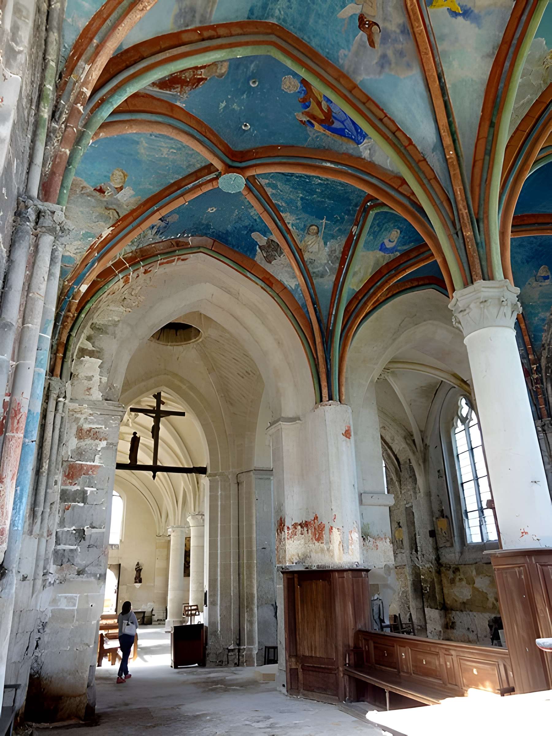 Église Saint-Pierre de Genainville