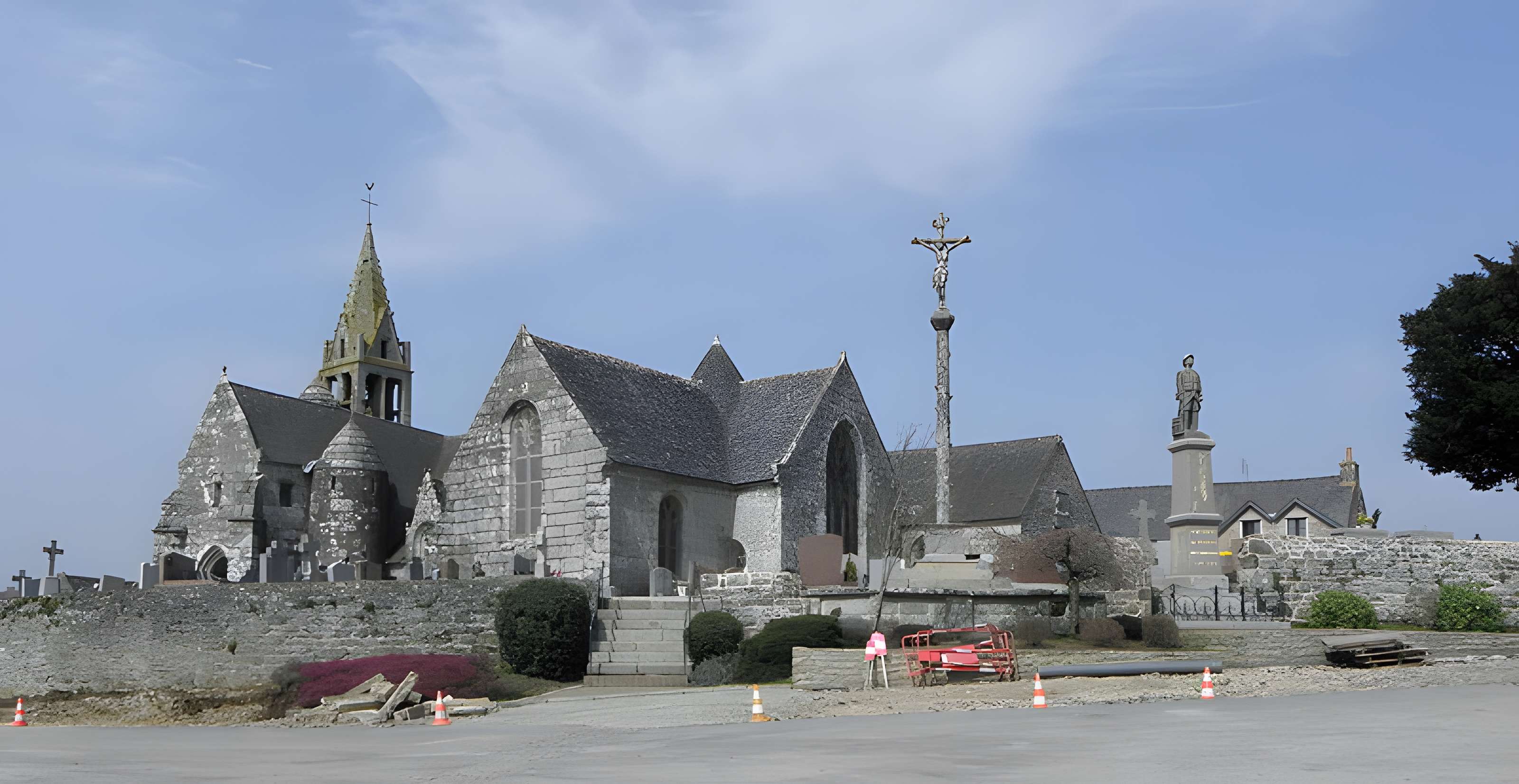 Église Saint-Pierre de Kerpert