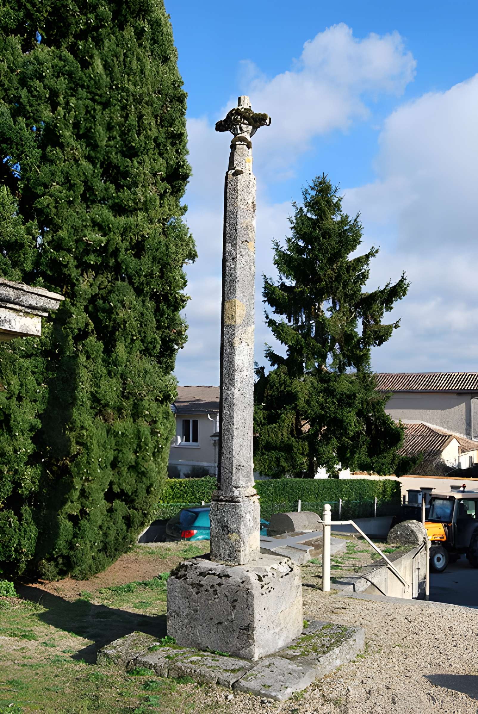 Église Saint-Pierre de La Sauve