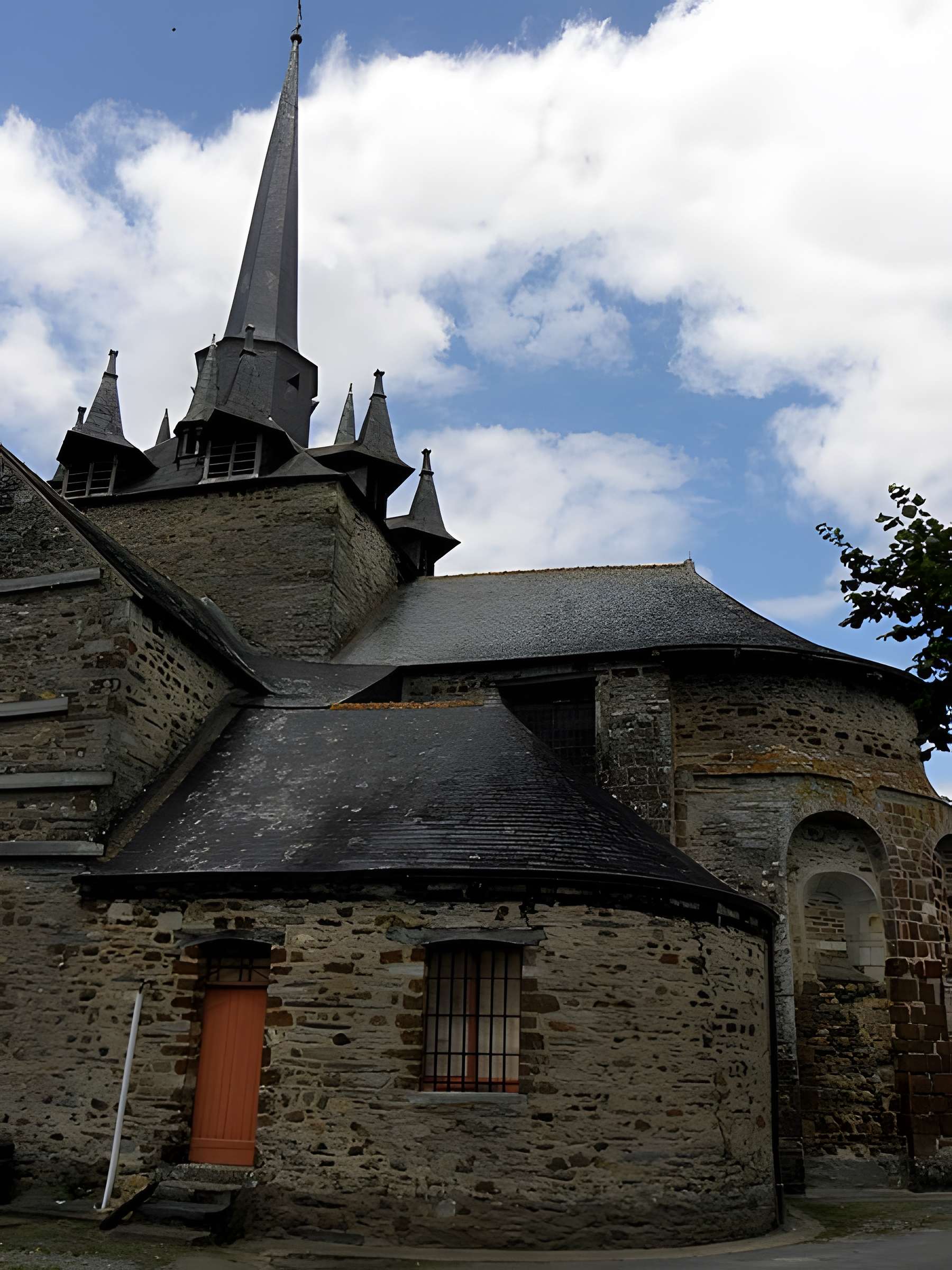Église Saint-Pierre de Langon