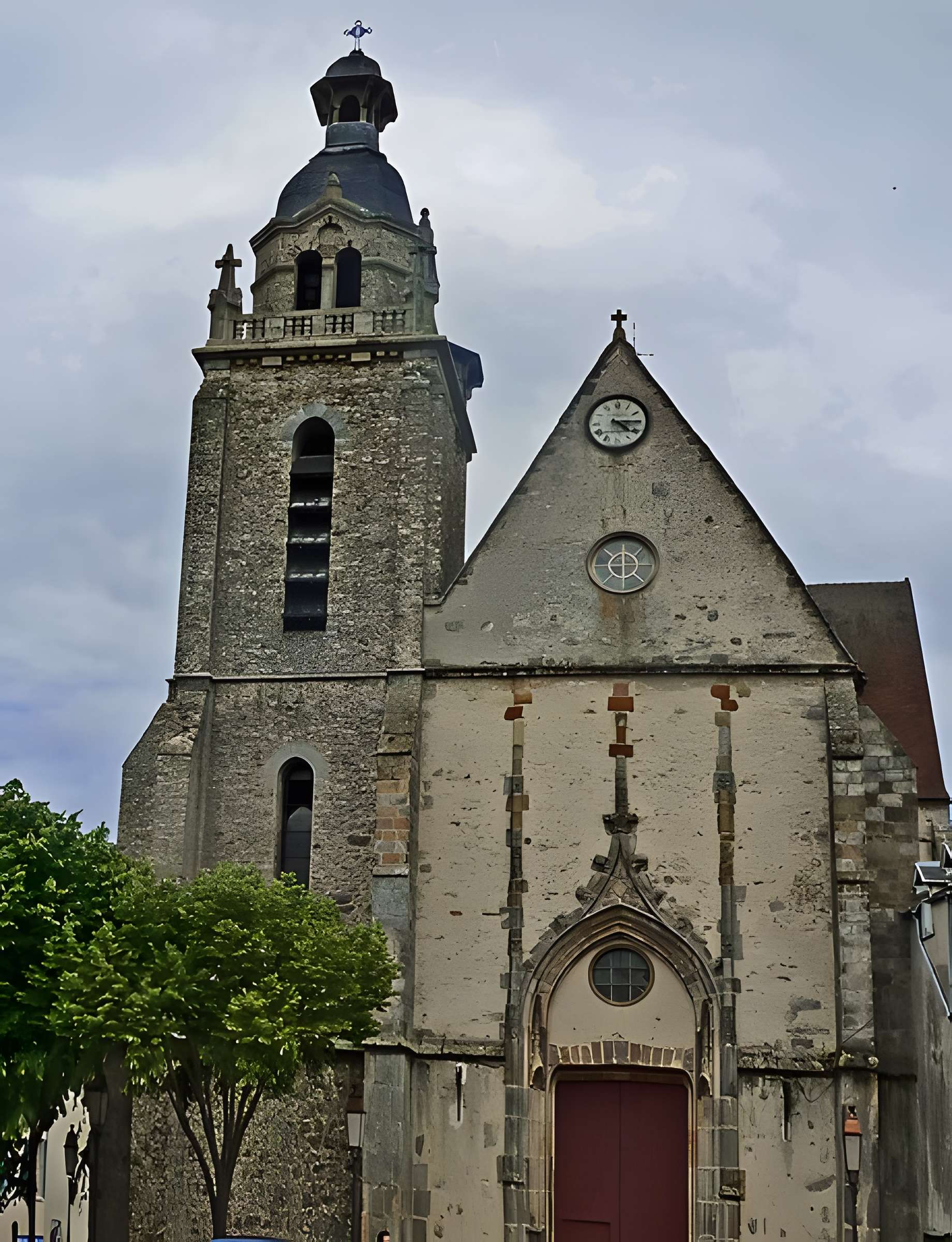 Église Saint-Pierre de Limours