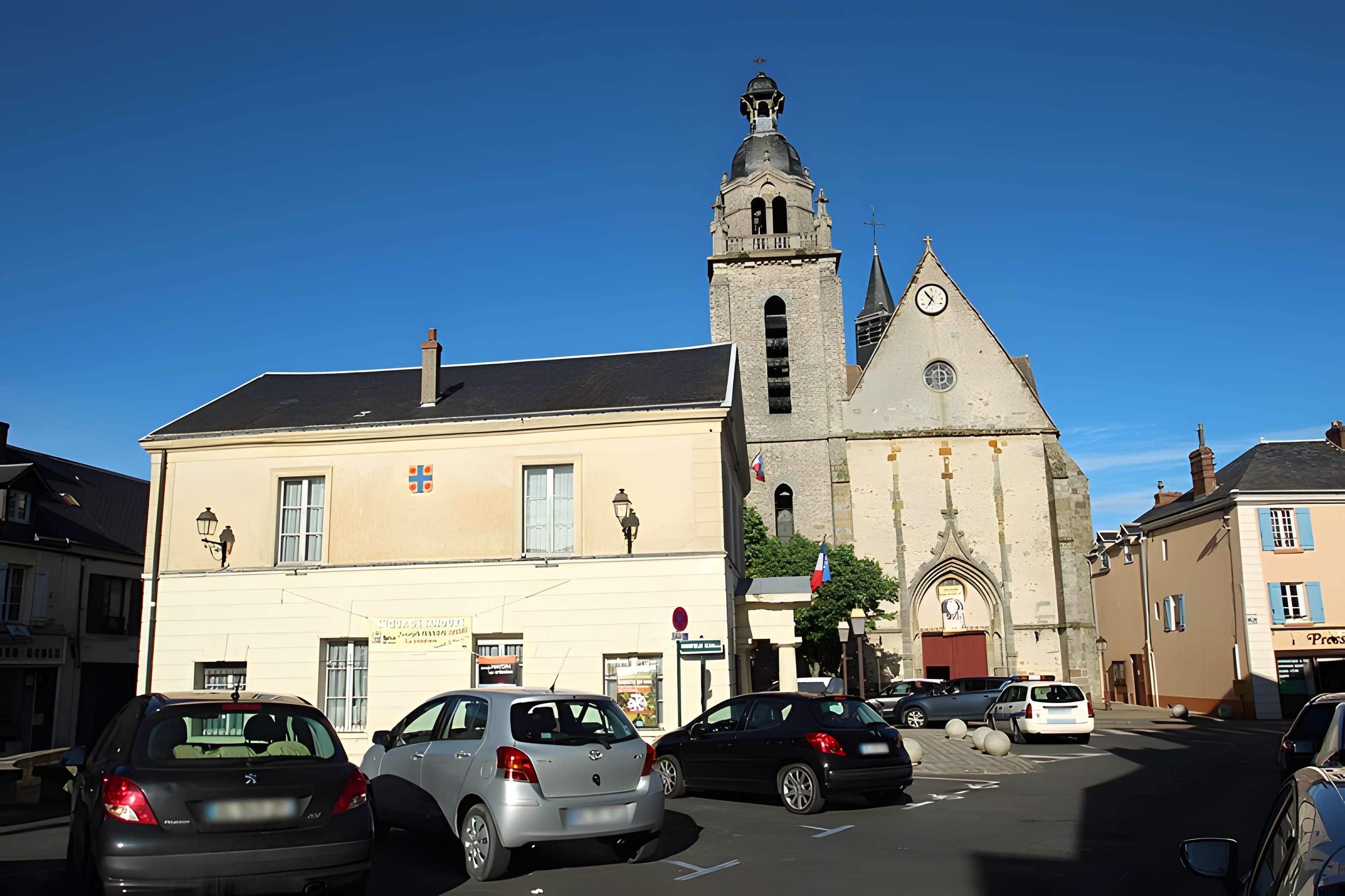 Église Saint-Pierre de Limours