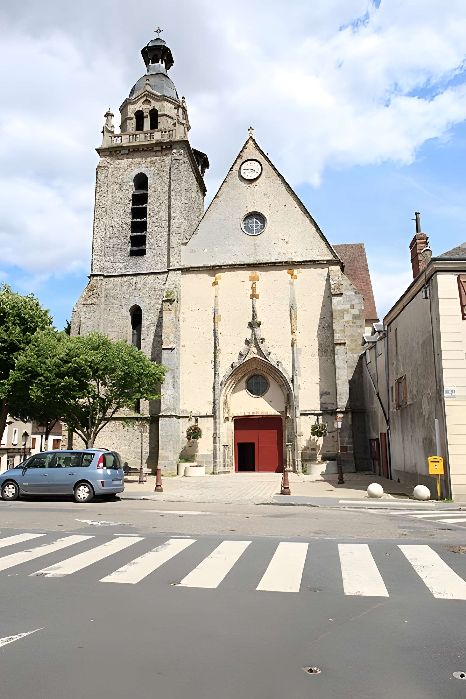 Église Saint-Pierre de Limours