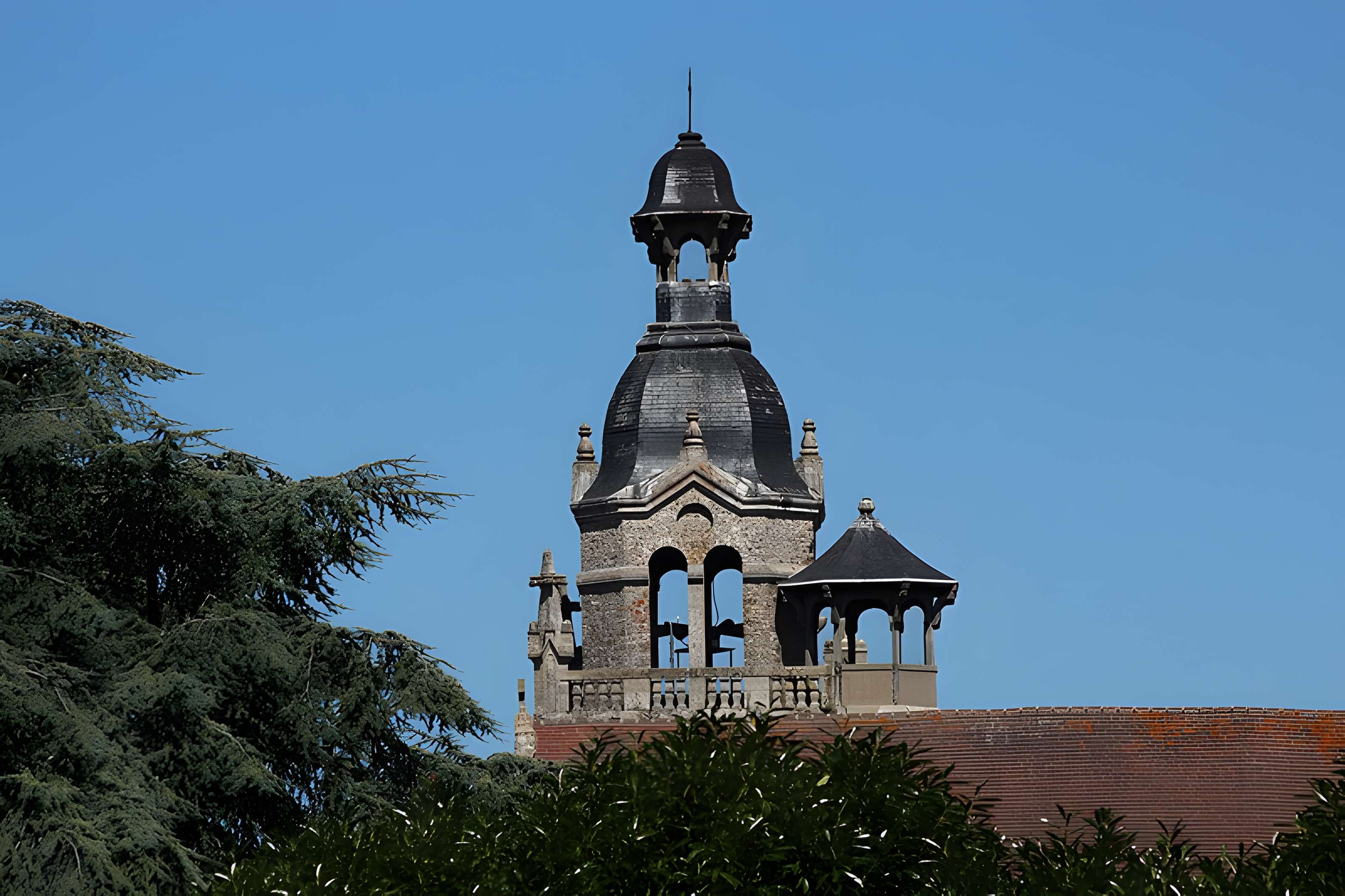 Église Saint-Pierre de Limours