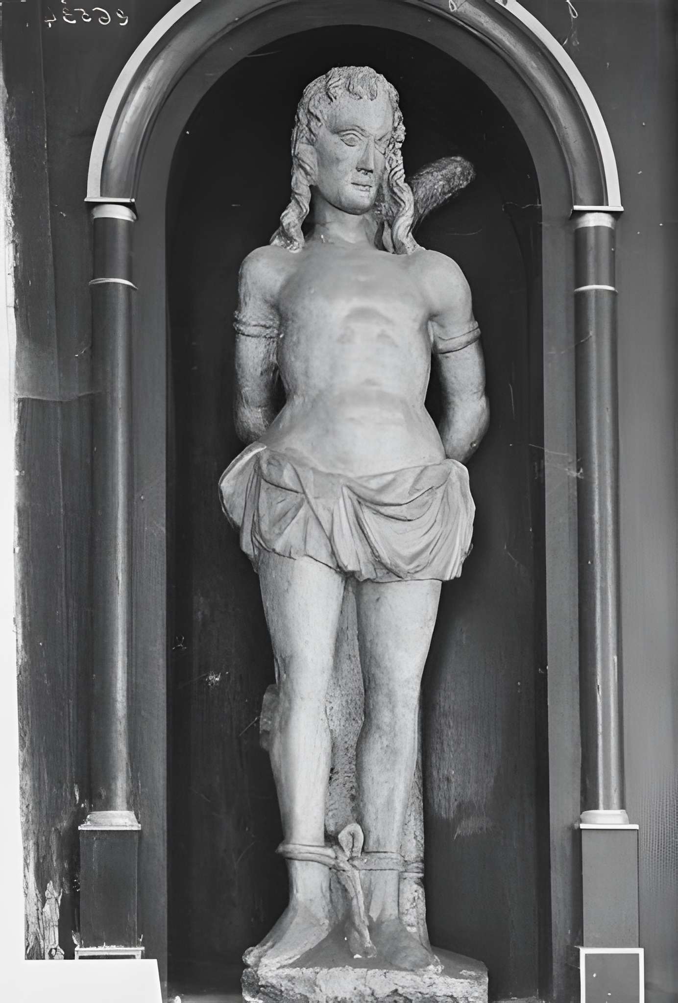 Église Saint-Pierre de Longnes