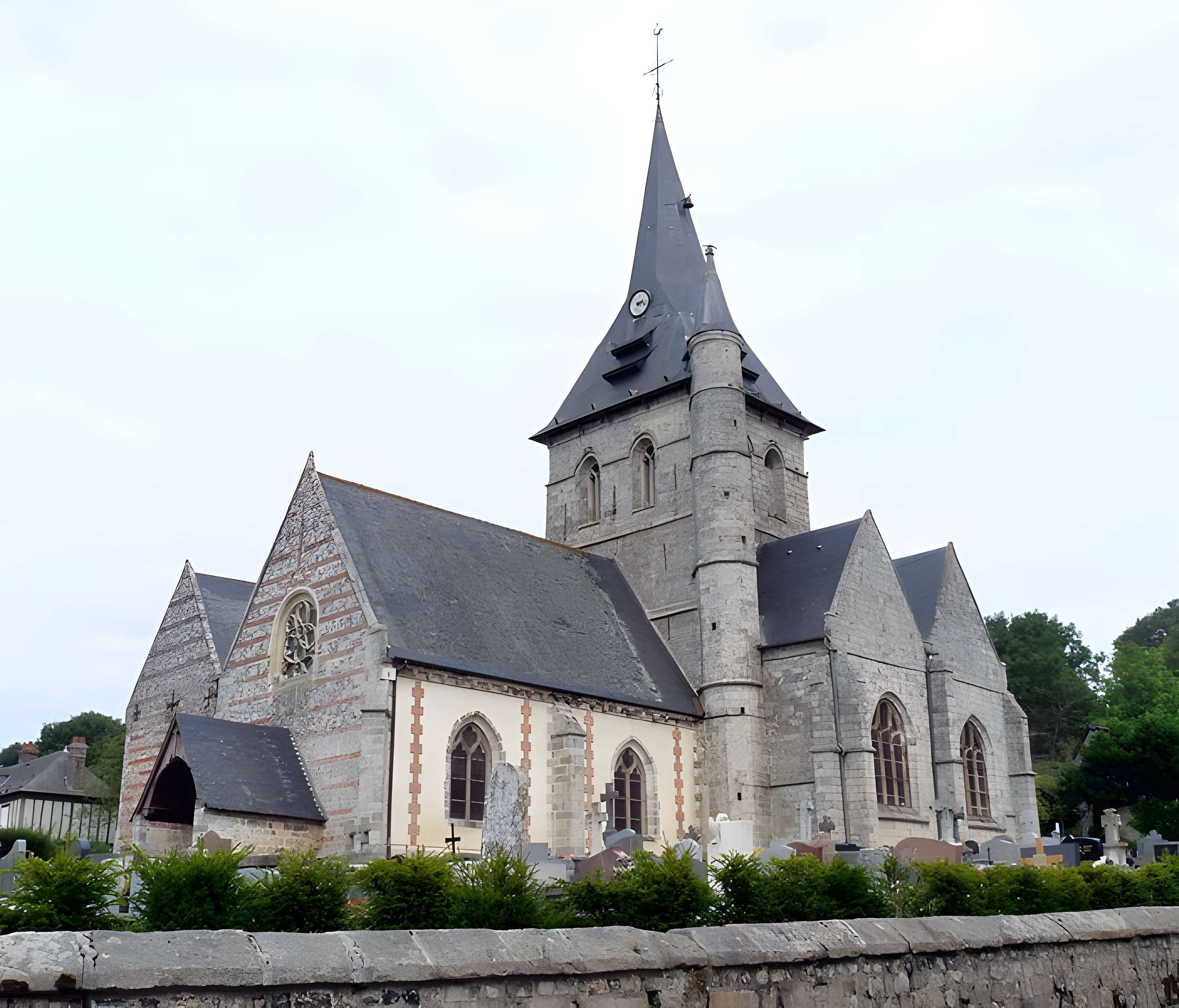 Église Saint-Pierre de Longueil 