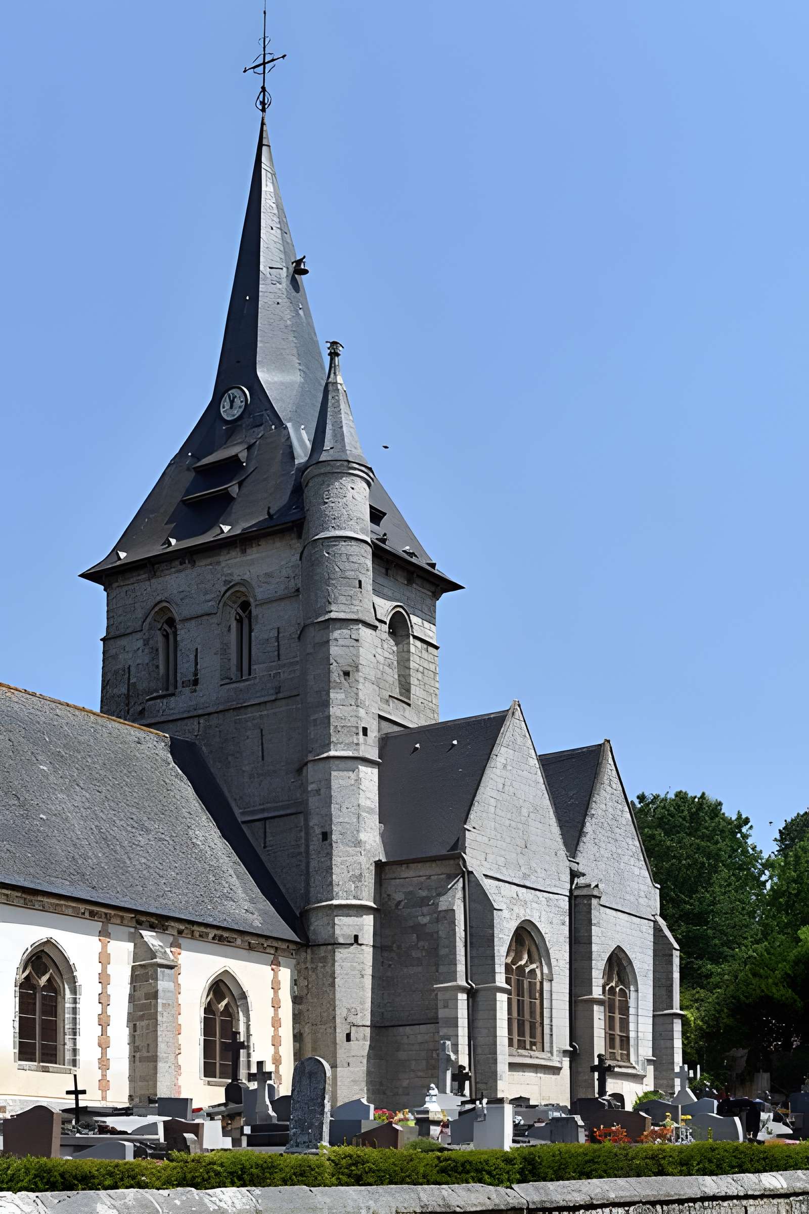 Église Saint-Pierre de Longueil
