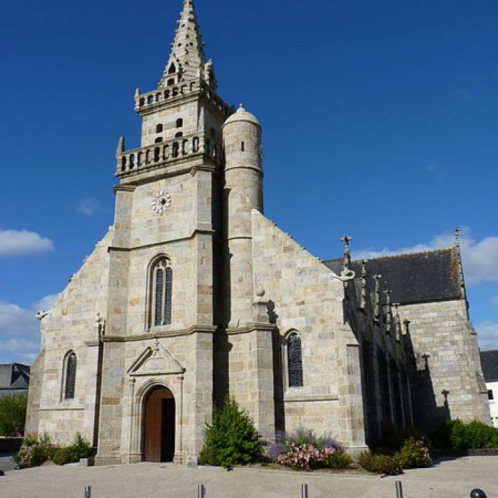 Photo de Église Saint-Pierre de Maël-Carhaix