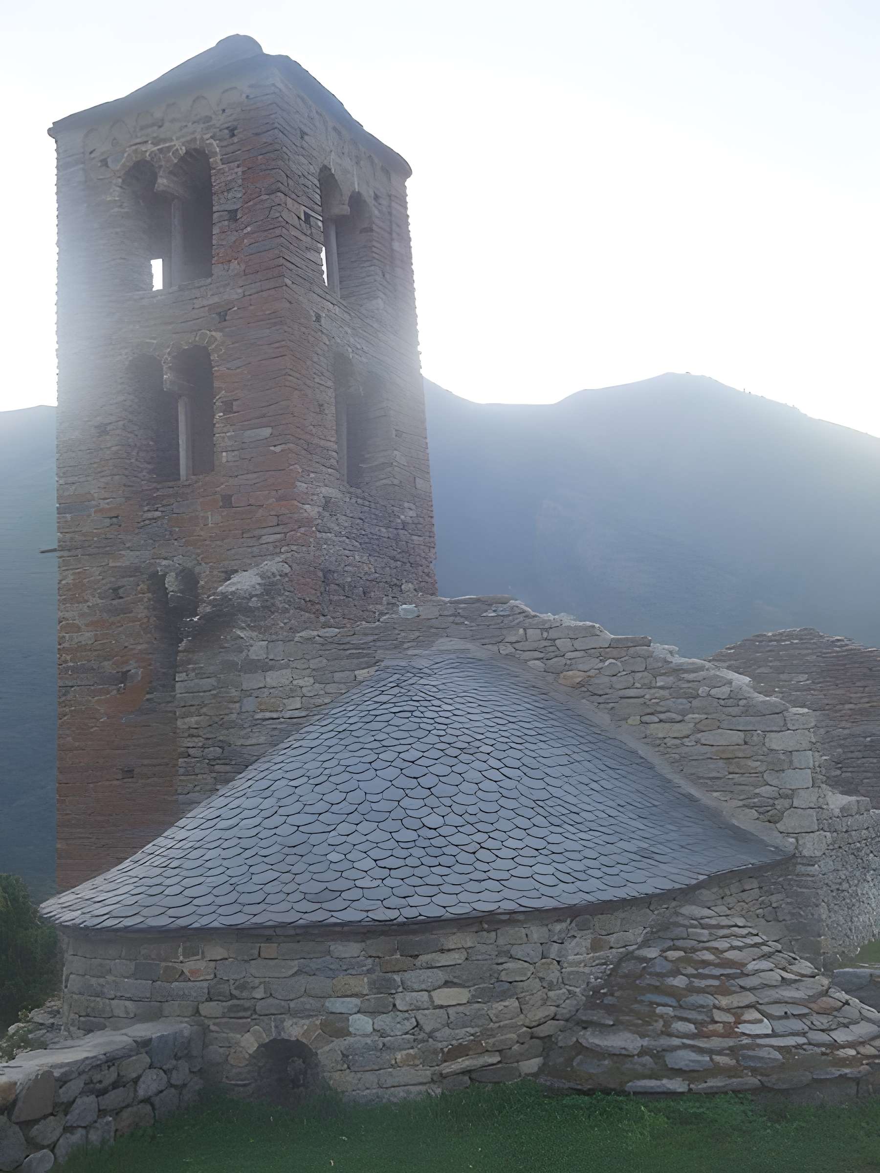 Église Saint-Pierre de Mérens-d'En-Haut