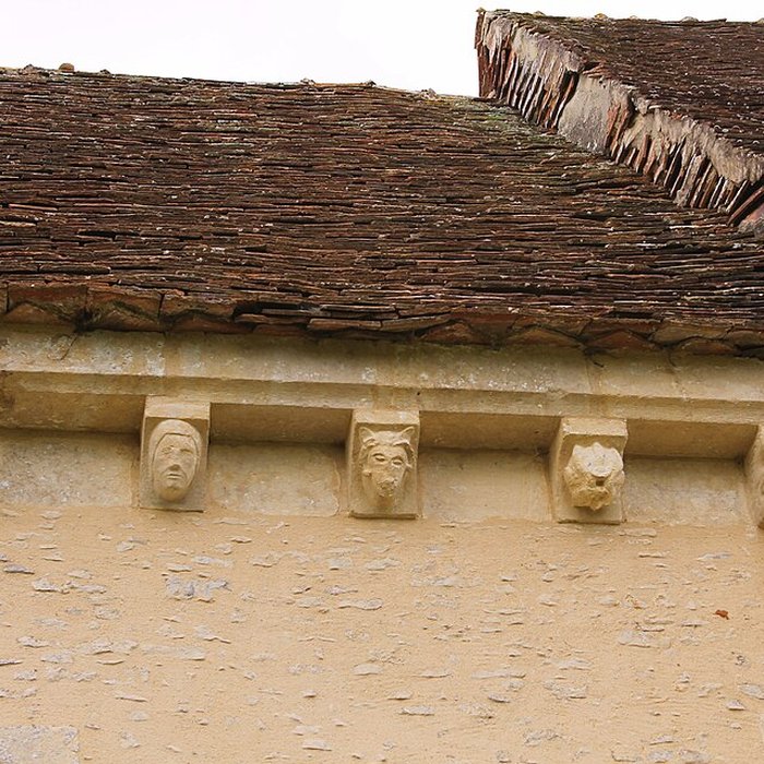 Photo de Eglise de Mirebel et son ancien cimetière