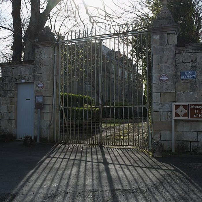 Photo de Abbaye Royale de Saint Michel en lHerm