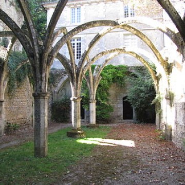 abbaye royale de saint michel en l herm