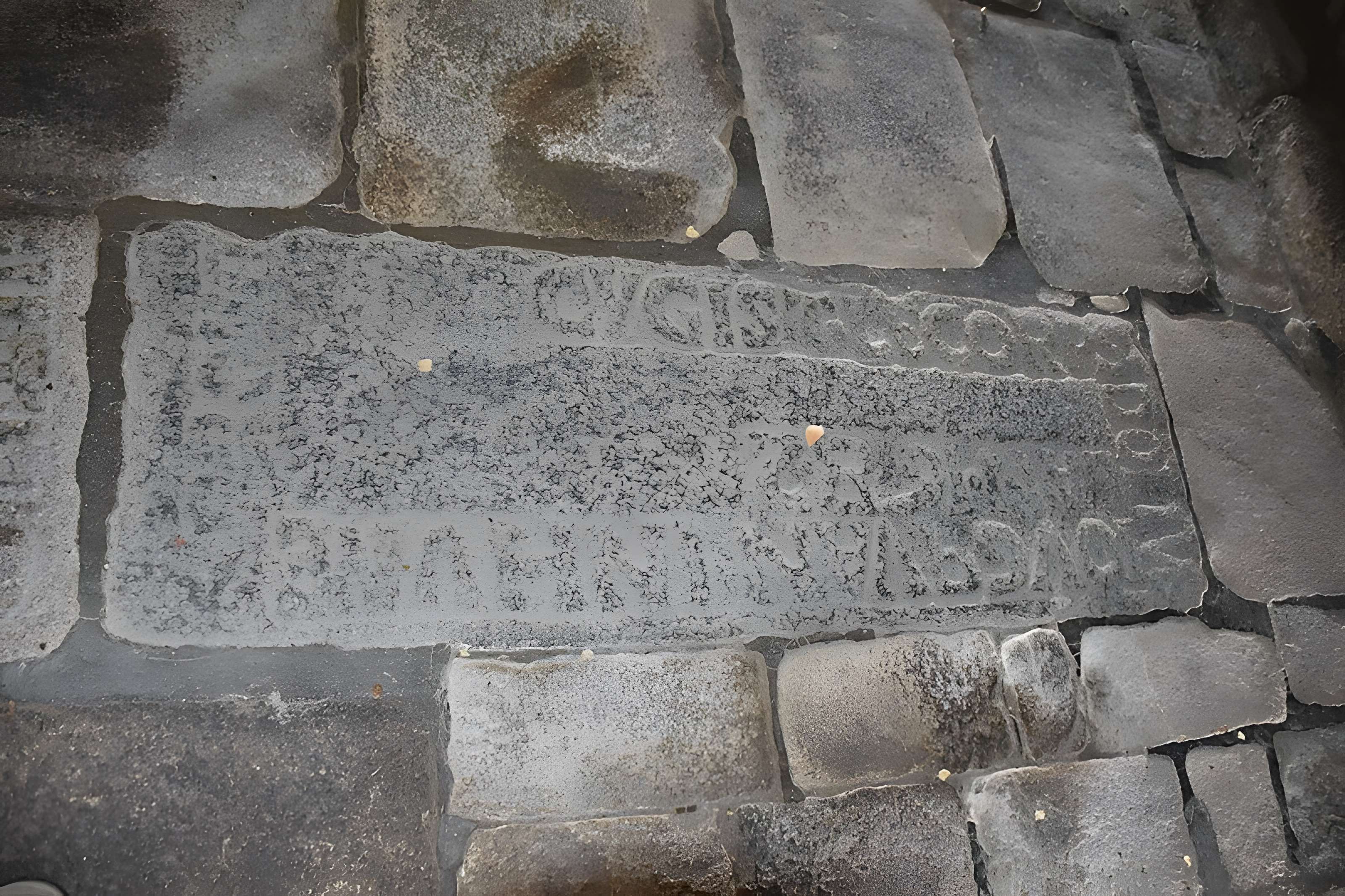 Église Saint-Pierre de Mont-Dol