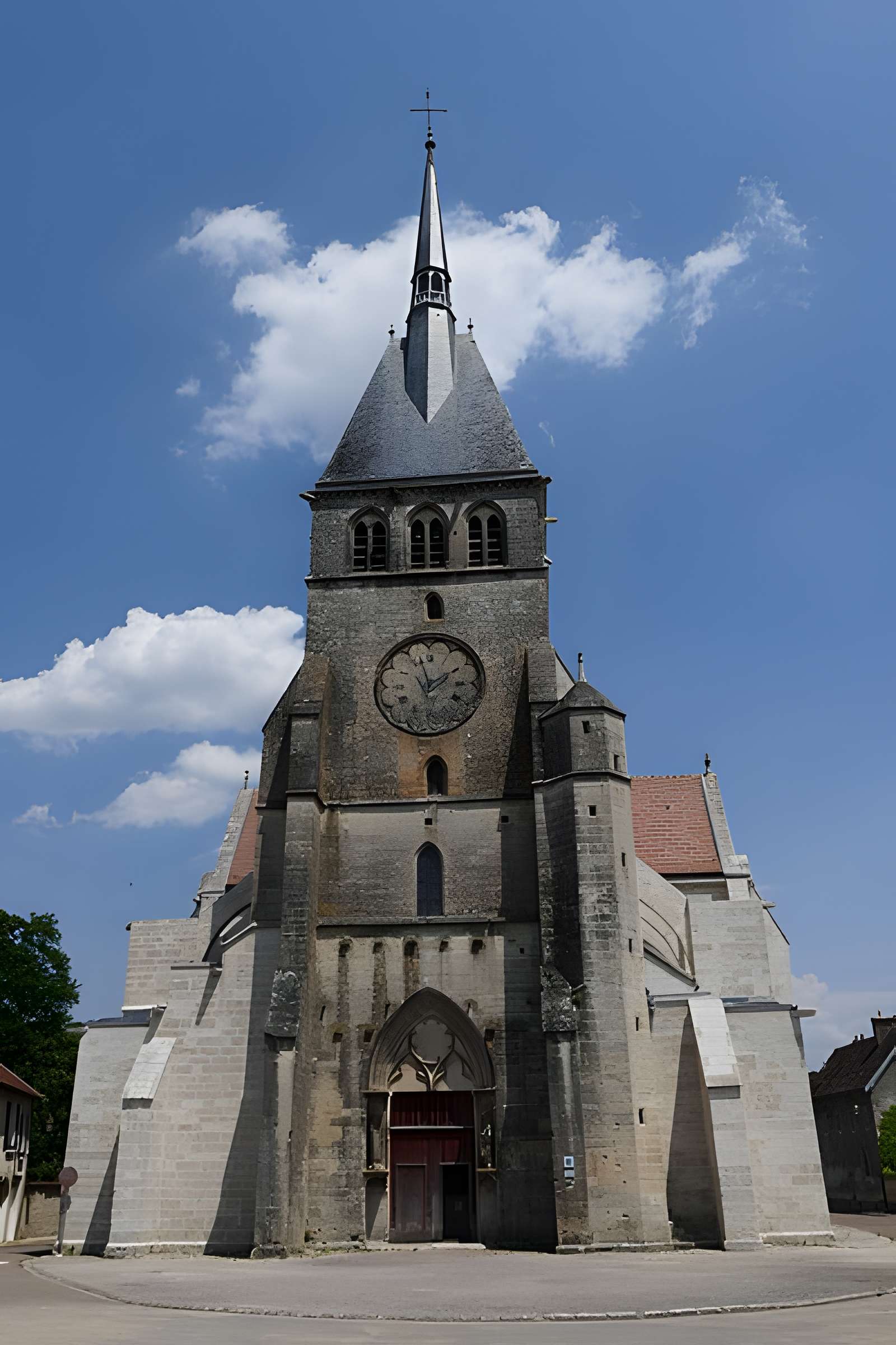 Église Saint-Pierre de Mussy-sur-Seine