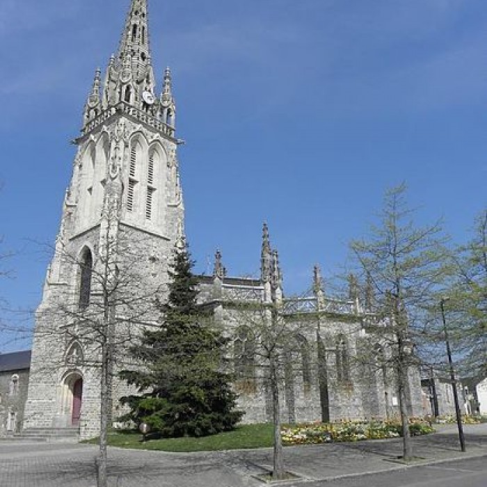 Photo de Église Saint-Pierre de Noyal-sur-Vilaine