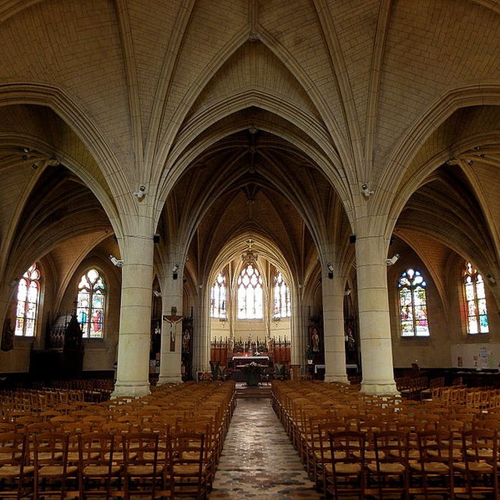 Photo de Église Saint-Pierre de Noyal-sur-Vilaine