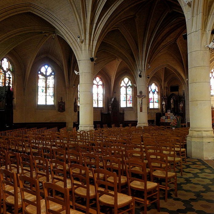 Photo de Église Saint-Pierre de Noyal-sur-Vilaine