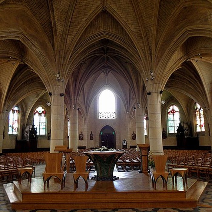 Photo de Église Saint-Pierre de Noyal-sur-Vilaine