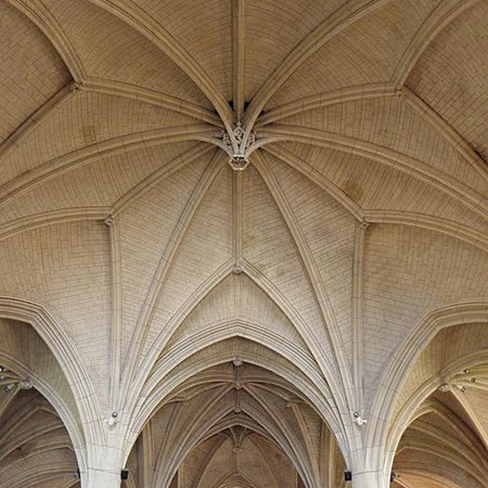 Photo de Église Saint-Pierre de Noyal-sur-Vilaine