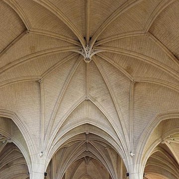 Église Saint-Pierre de Noyal-sur-Vilaine