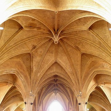 Église Saint-Pierre de Noyal-sur-Vilaine