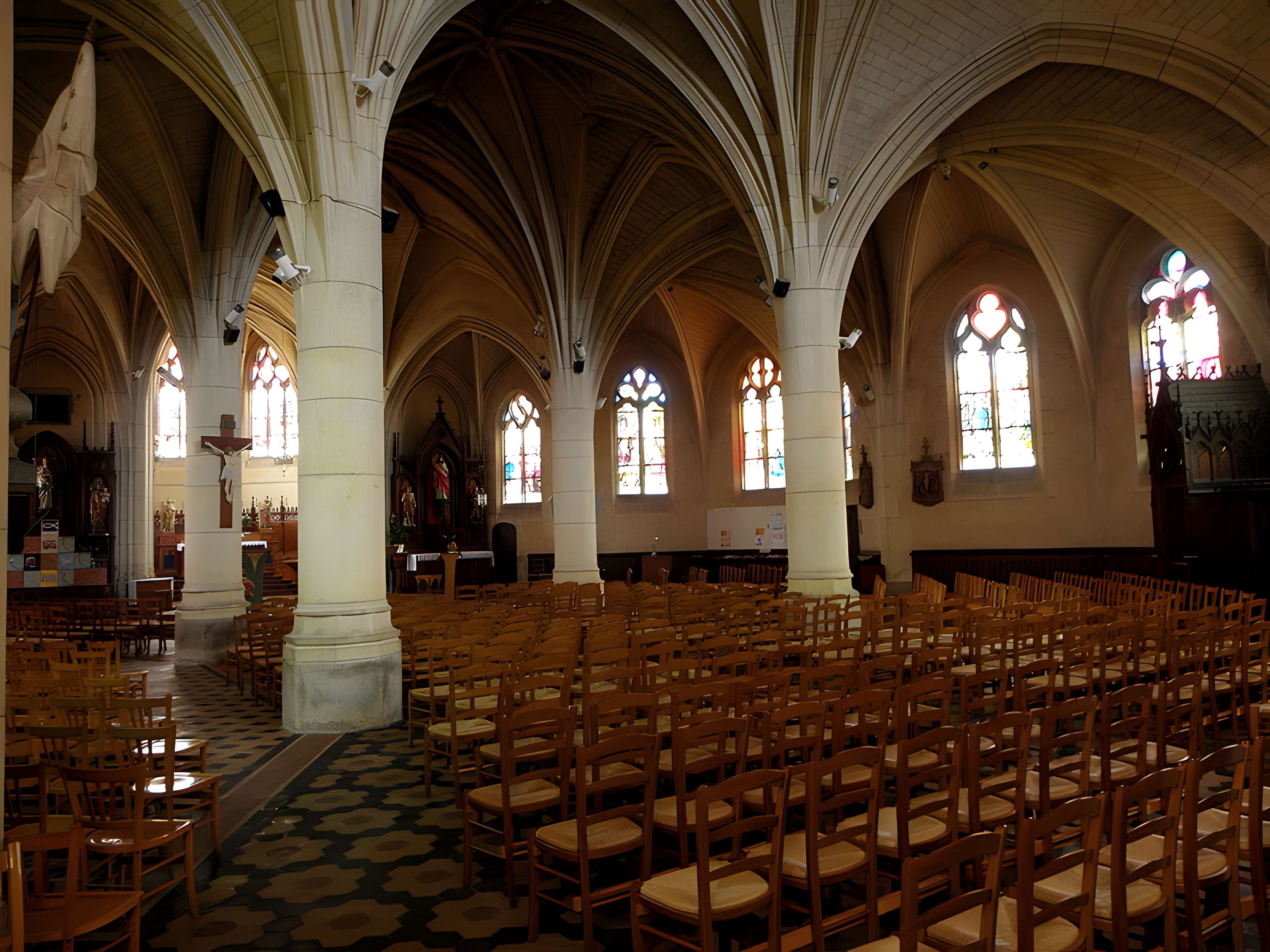Église Saint-Pierre de Noyal-sur-Vilaine