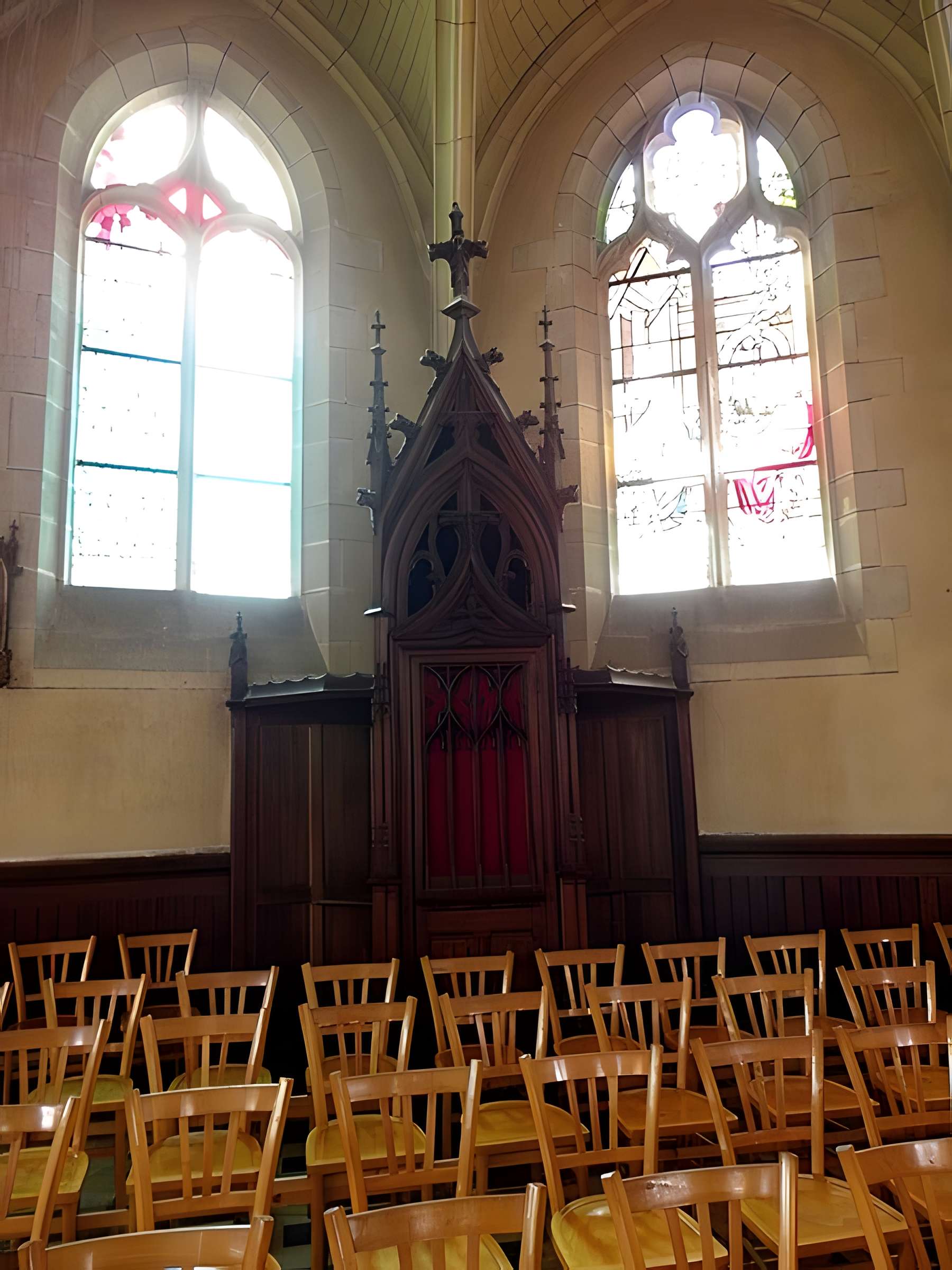 Église Saint-Pierre de Noyal-sur-Vilaine