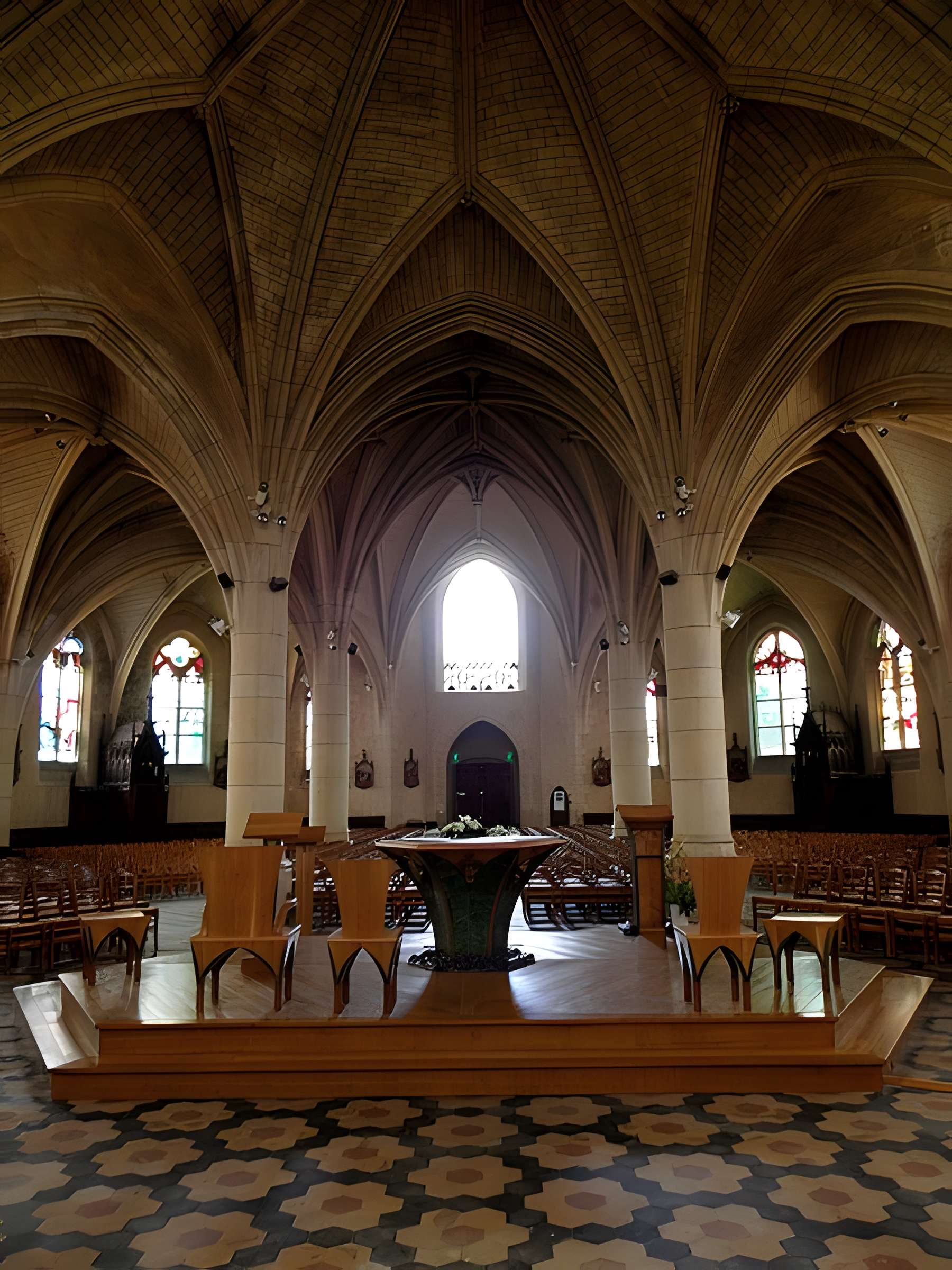 Église Saint-Pierre de Noyal-sur-Vilaine