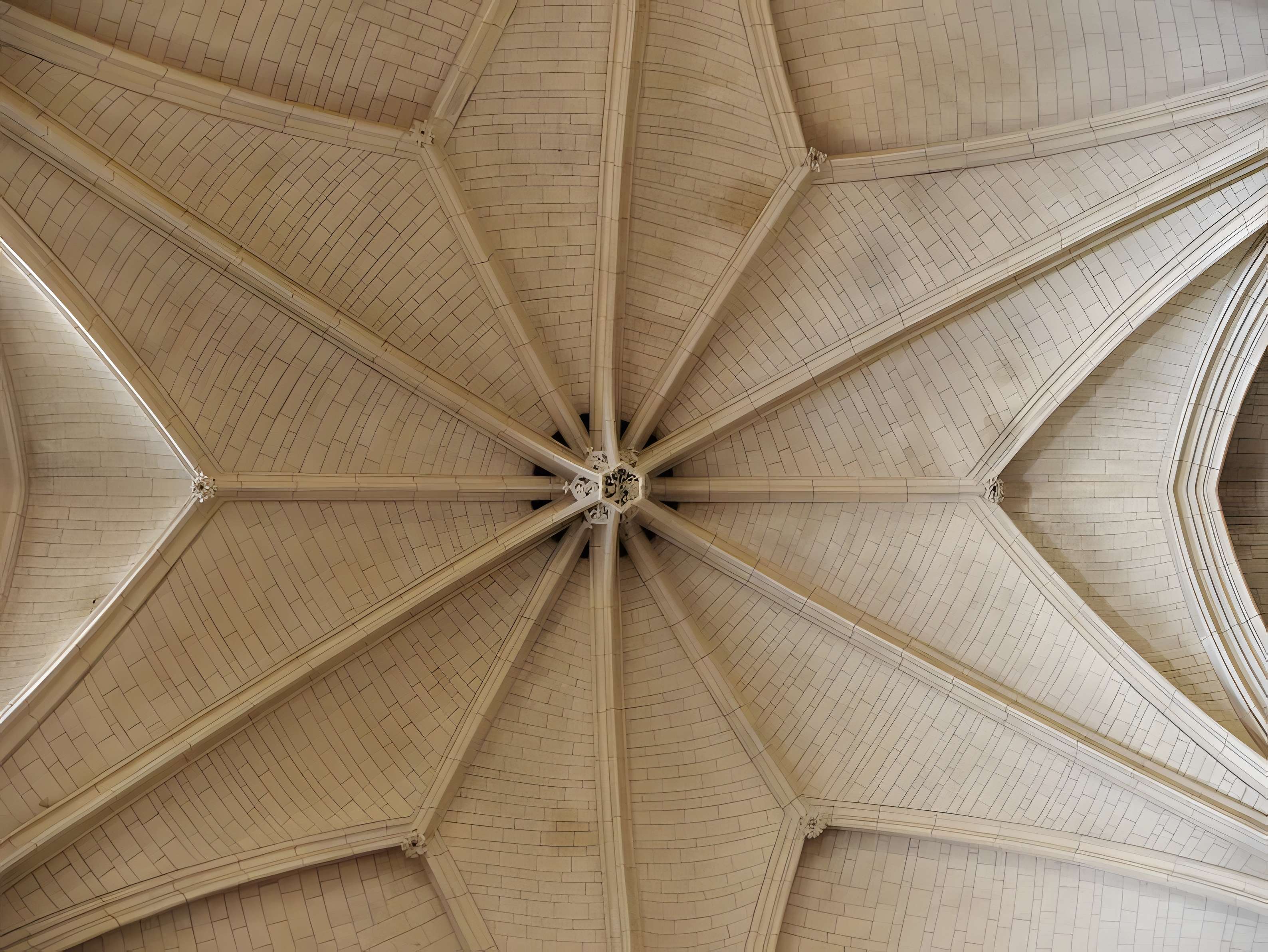 Église Saint-Pierre de Noyal-sur-Vilaine