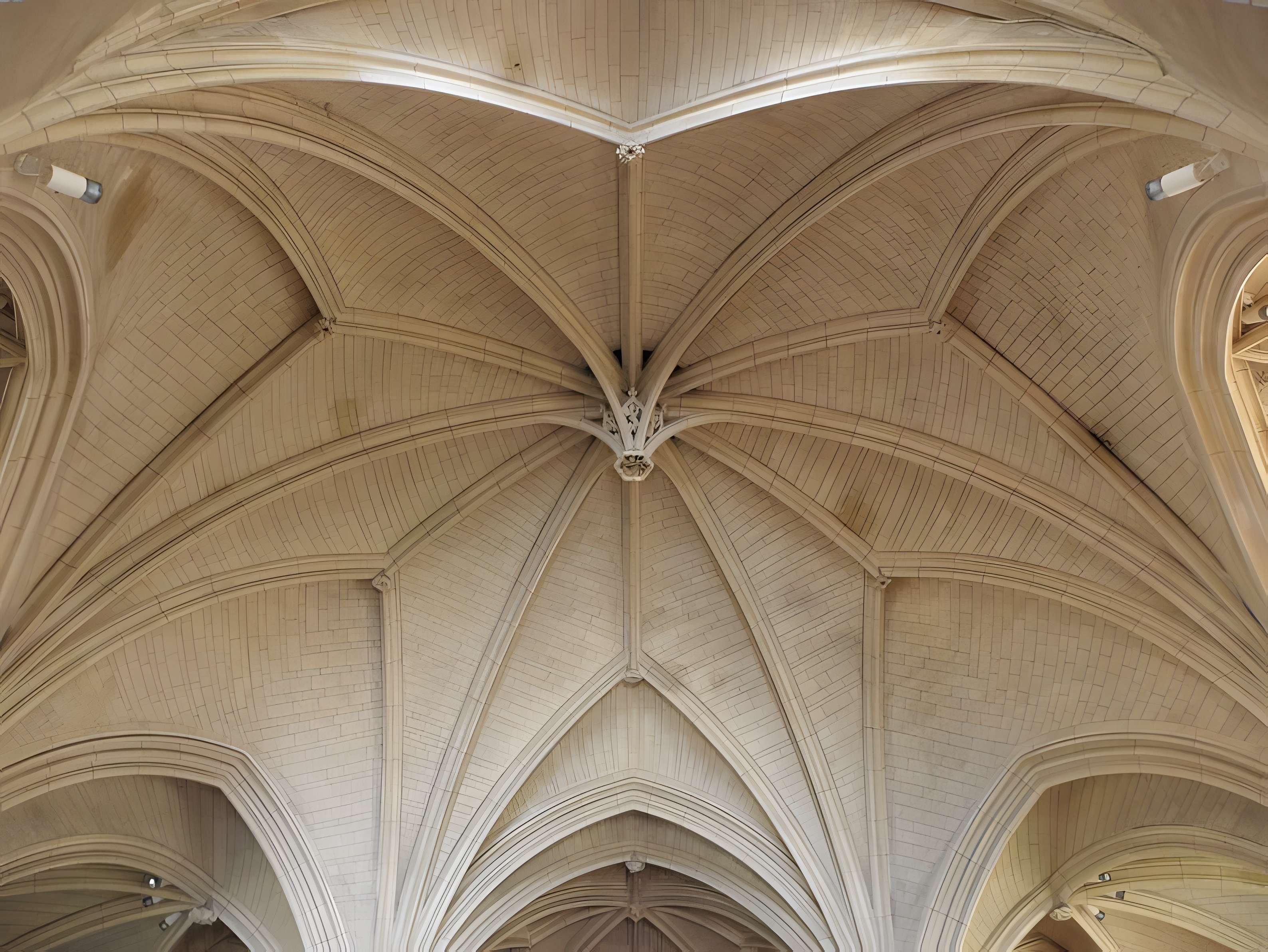 Église Saint-Pierre de Noyal-sur-Vilaine