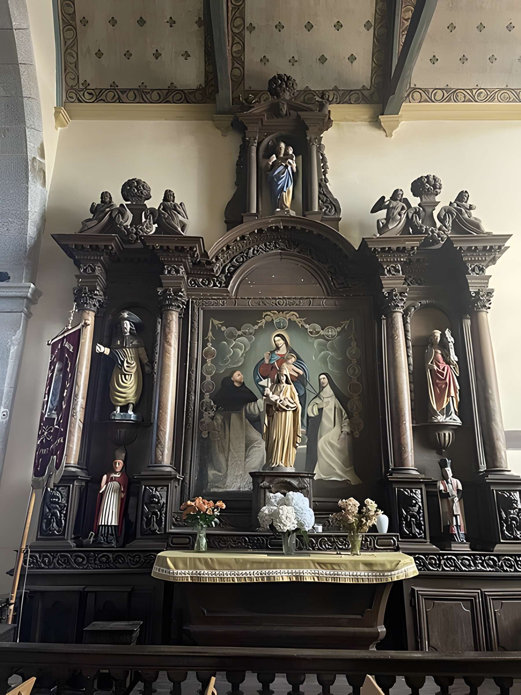 Église Saint-Pierre de Ploubezre