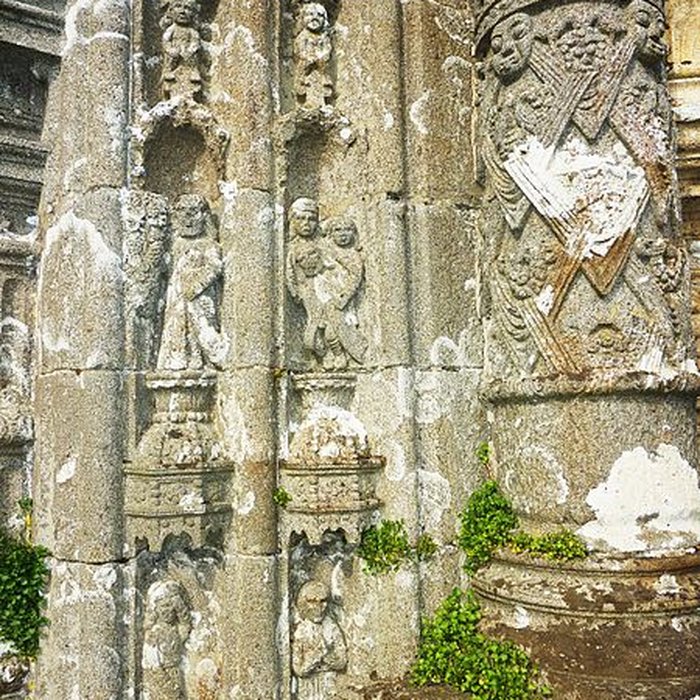 Photo de Église Saint-Pierre de Ploudiry