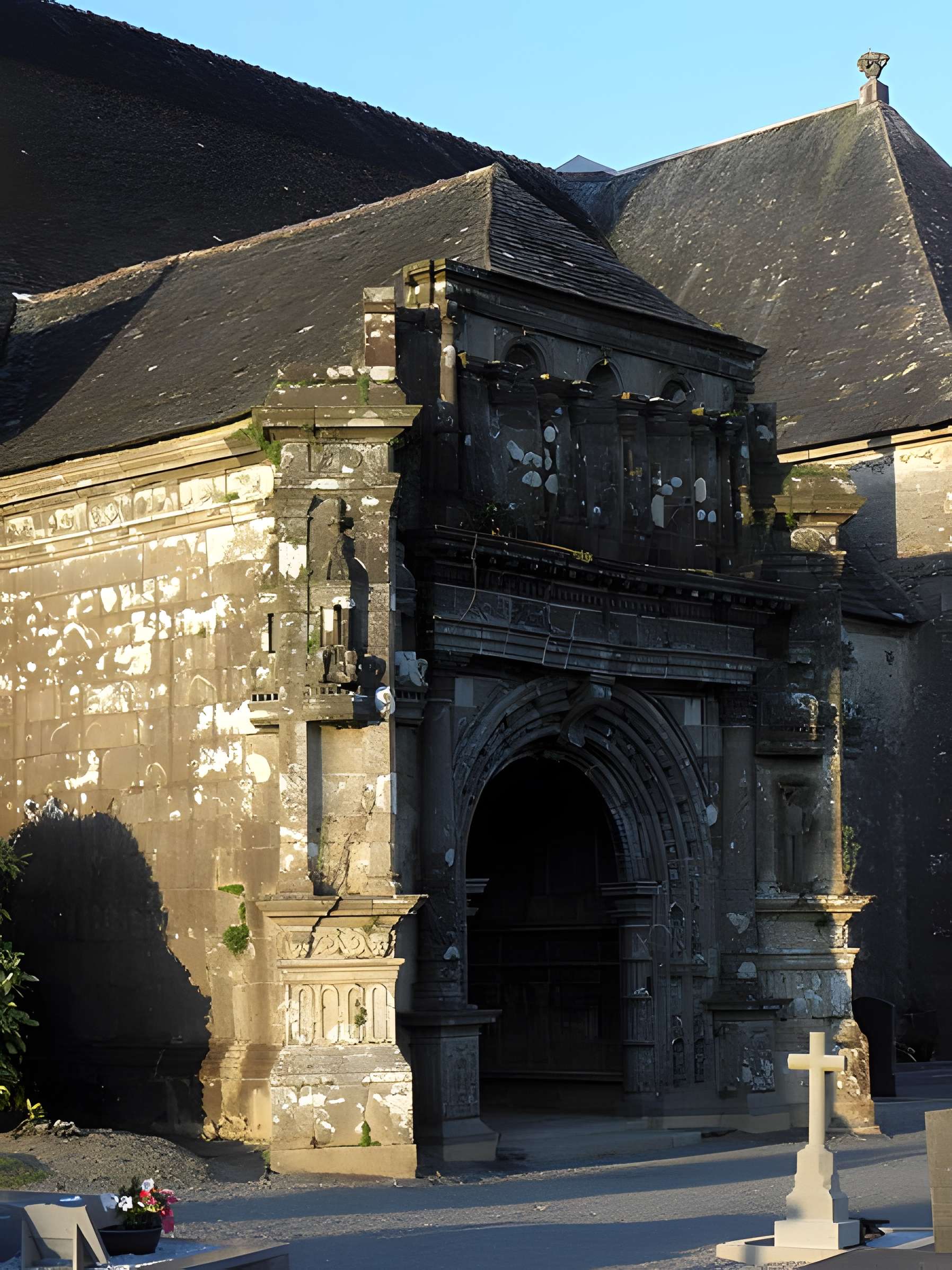 Église Saint-Pierre de Ploudiry