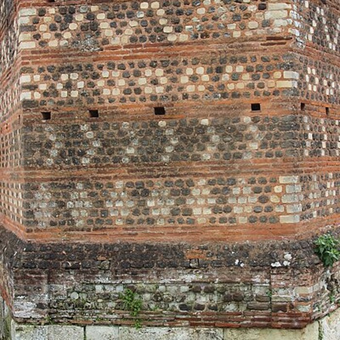 Photo de Enceinte gallo-romaine restes