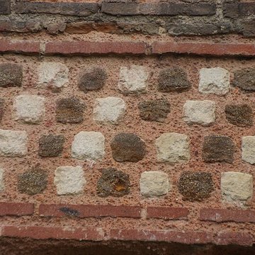 Enceinte gallo-romaine restes